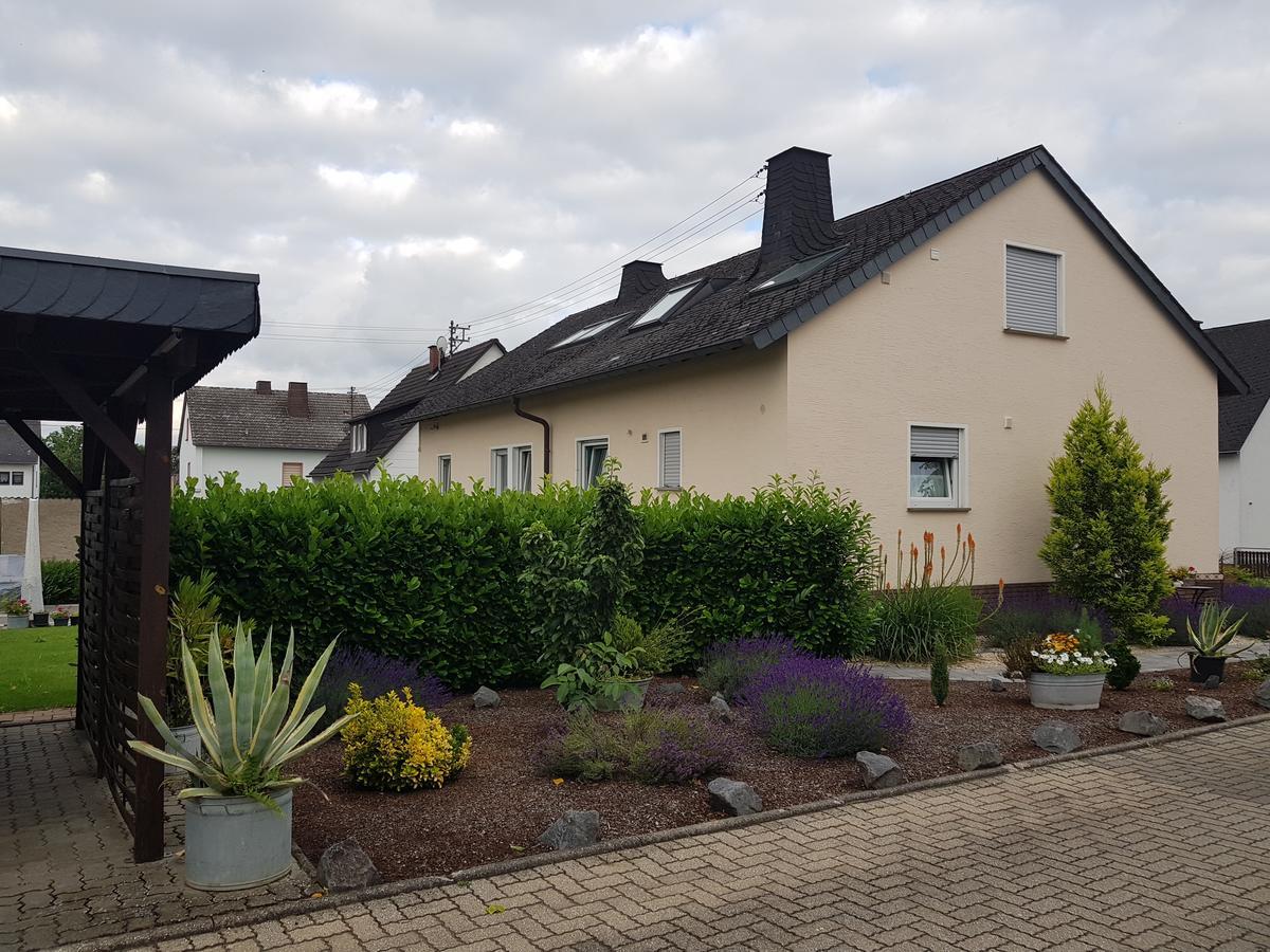 Ferienwohnung Hedi Mertloch Buitenkant foto