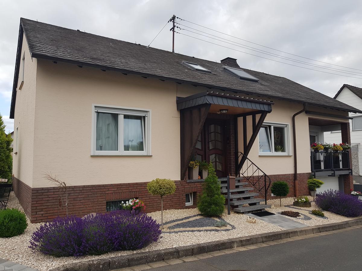 Ferienwohnung Hedi Mertloch Buitenkant foto